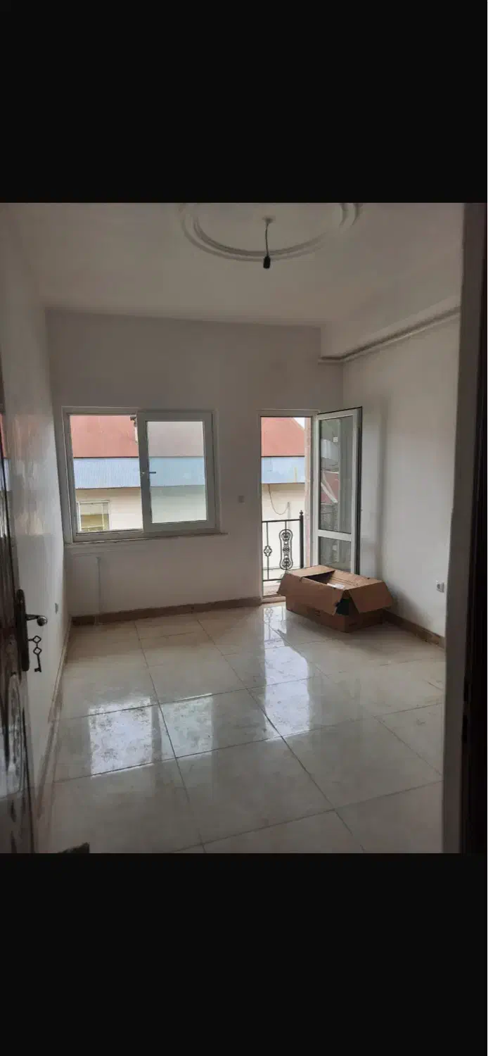 آپارتمان یک سال ساخت ۸۰ متری فول میدان انقلاب|اجارهٔ آپارتمان|لاهیجان, انقلاب|دیوار