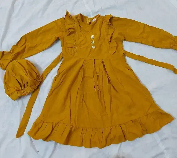 پاییزی|کفش و لباس بچه|قم, شاه سید علی|دیوار