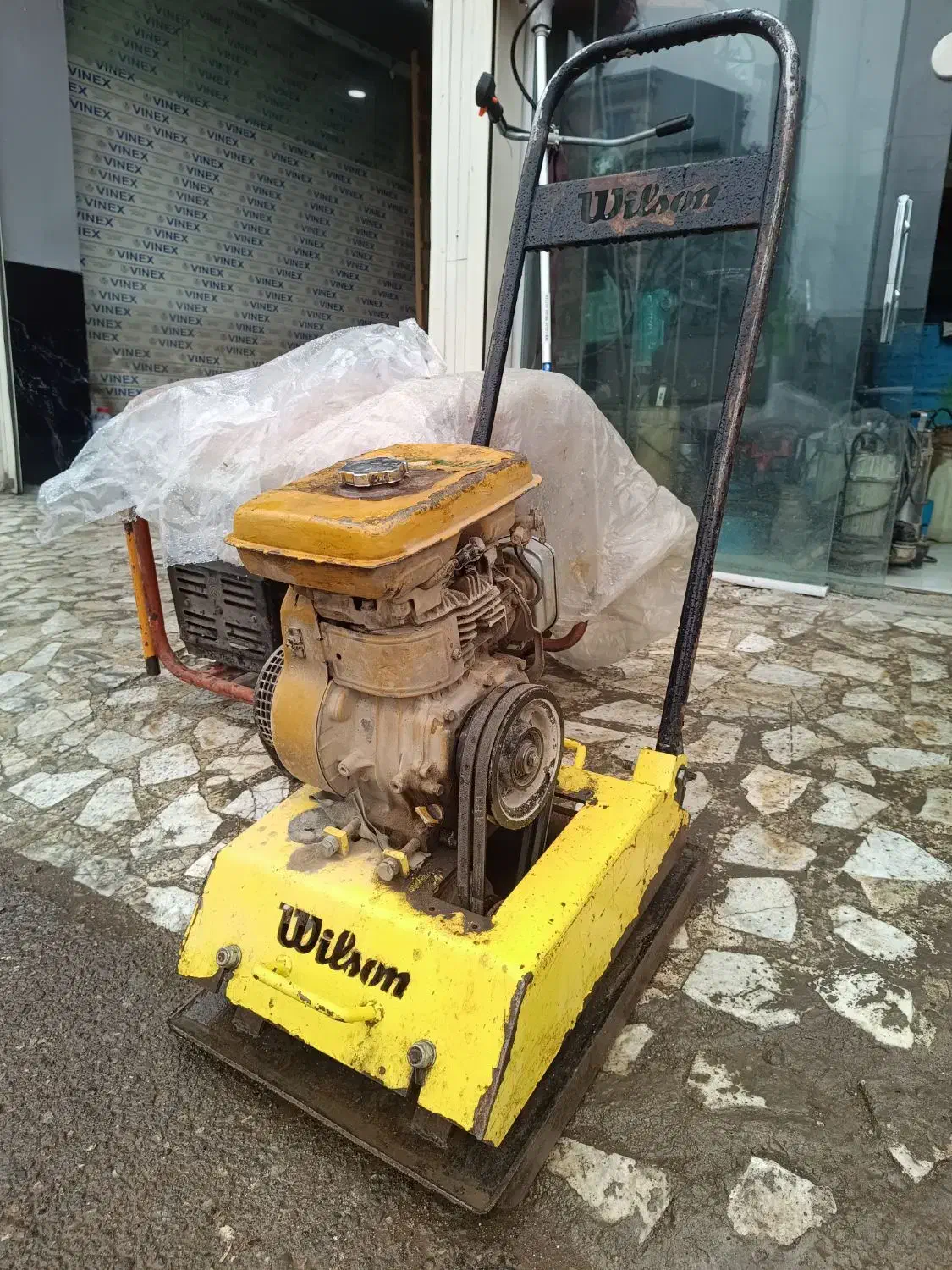 اجاره‌کمپکتور‌روبین‌ویبره‌بنزین‌کامپکتور‌غلطک‌زمین|خدمات پیشه و مهارت|رشت, معلولین|دیوار