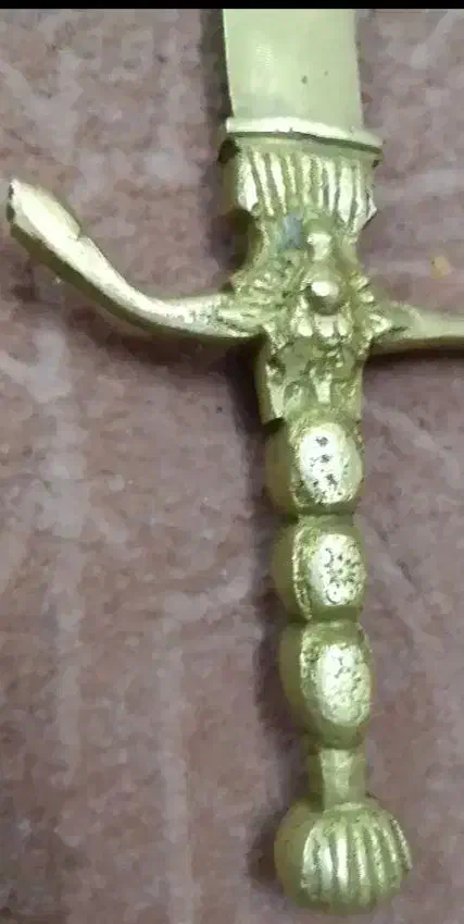 خنجر عتیقه جنس برنج|کلکسیون اشیاء عتیقه|تهران, شیوا|دیوار