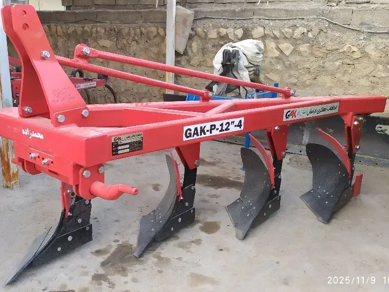 تراکتور ،گاوآهن 4خیش،خشک میلنگ دار محمدزاده|قطعات یدکی و لوازم جانبی|دره شهر, |دیوار