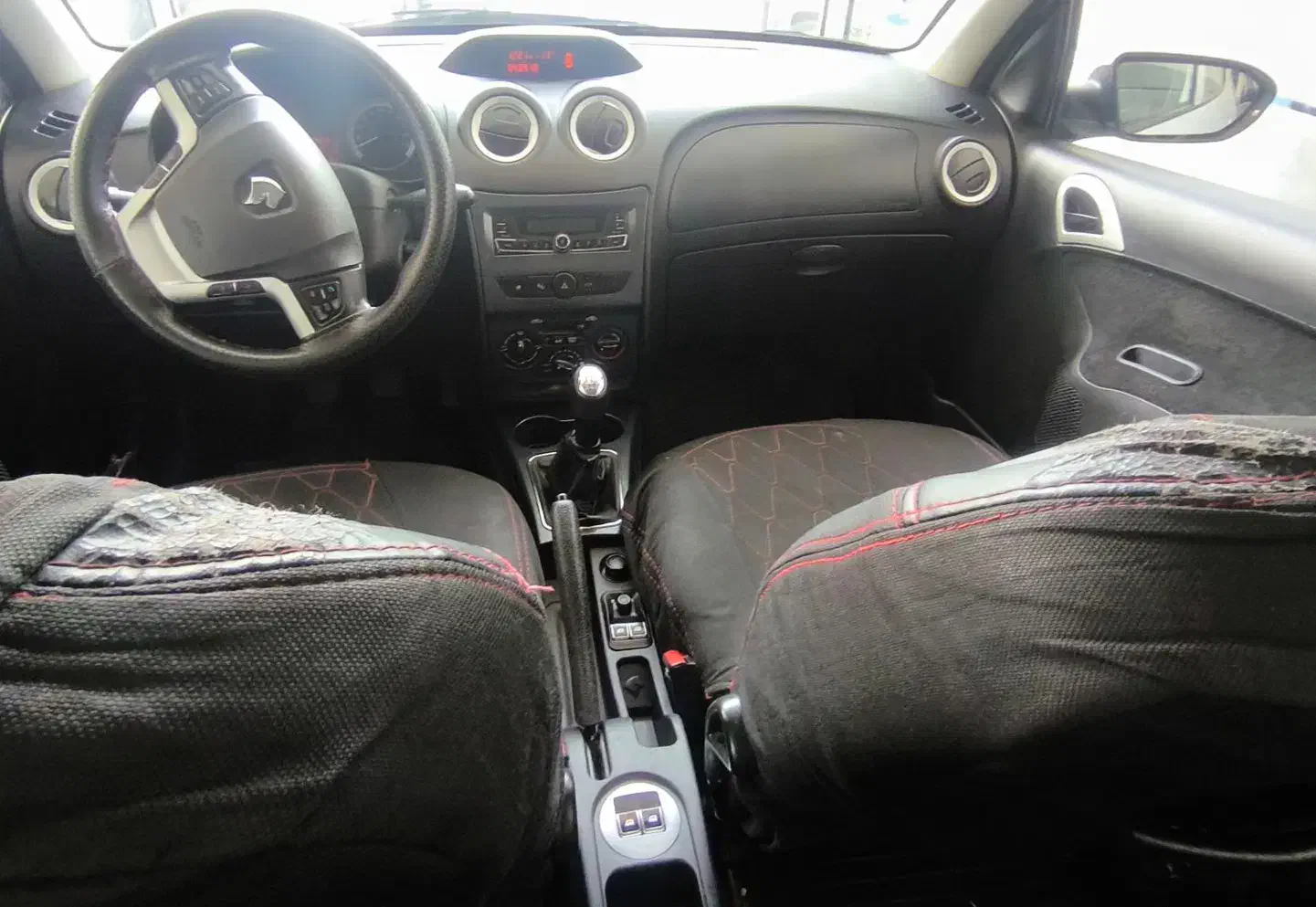 اطلس بی رنگ و خط با ساندروف و رینگ|خودرو سواری و وانت|زنجان, |دیوار