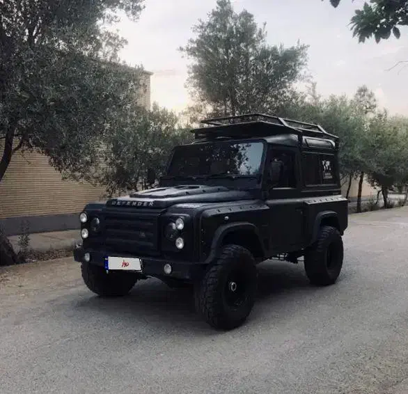 پاژن دیفندر|خودرو کلاسیک|سیلوانه, |دیوار