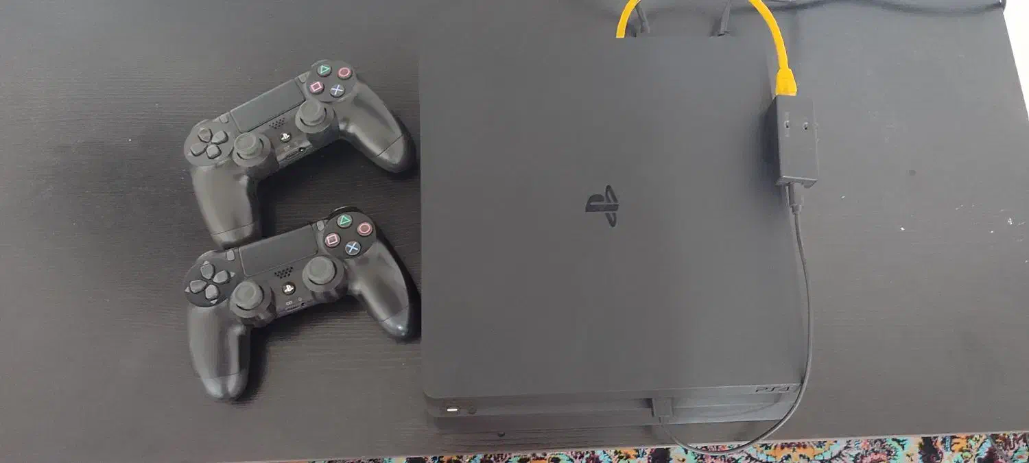 ps4 یک ترا اسلیم .تلویزیون اسنوا 43 هردو درحد|کنسول، بازی ویدئویی و آنلاین|پارس‌آباد, |دیوار