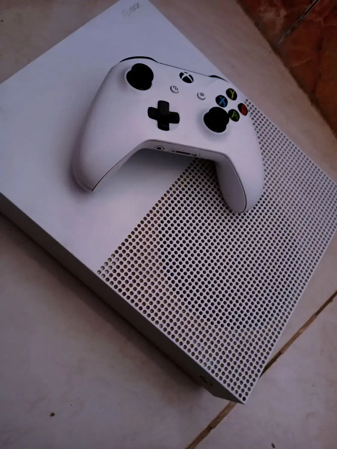 XBOX one s/ایکس باکس وان اس|کنسول، بازی ویدئویی و آنلاین|کرمان, |دیوار
