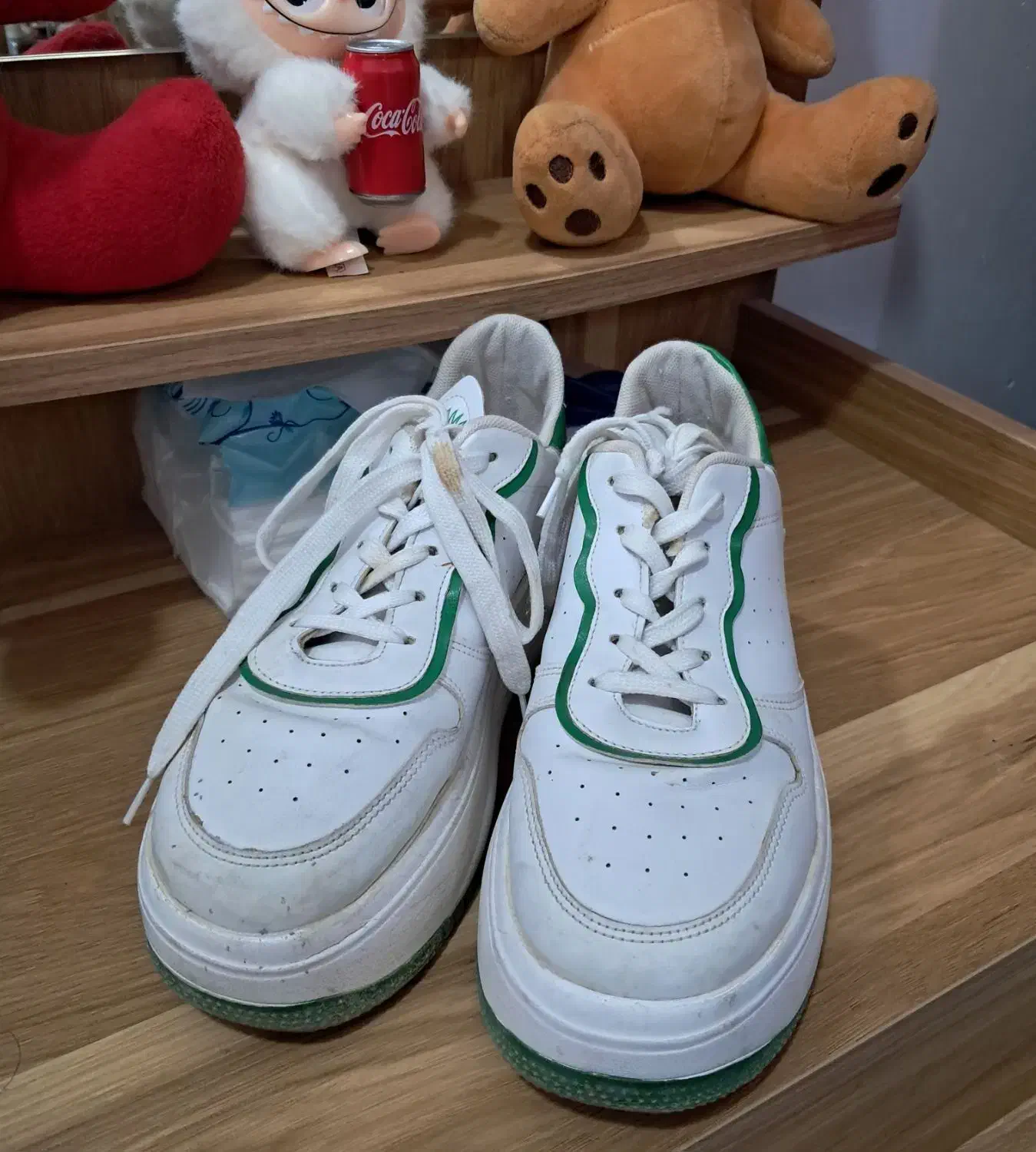 تعدادی کفش درحد نو|کیف، کفش، کمربند|بندر کنگان, |دیوار