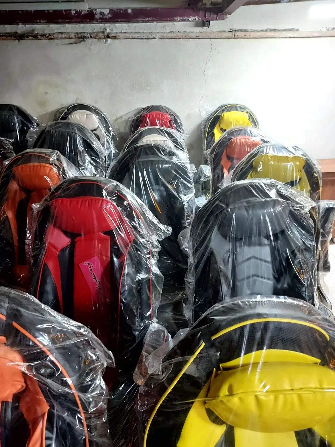 صندلی گیمینگ تنوع رنگ اداری و مدیریت|مبلمان اداری|کرمانشاه, |دیوار