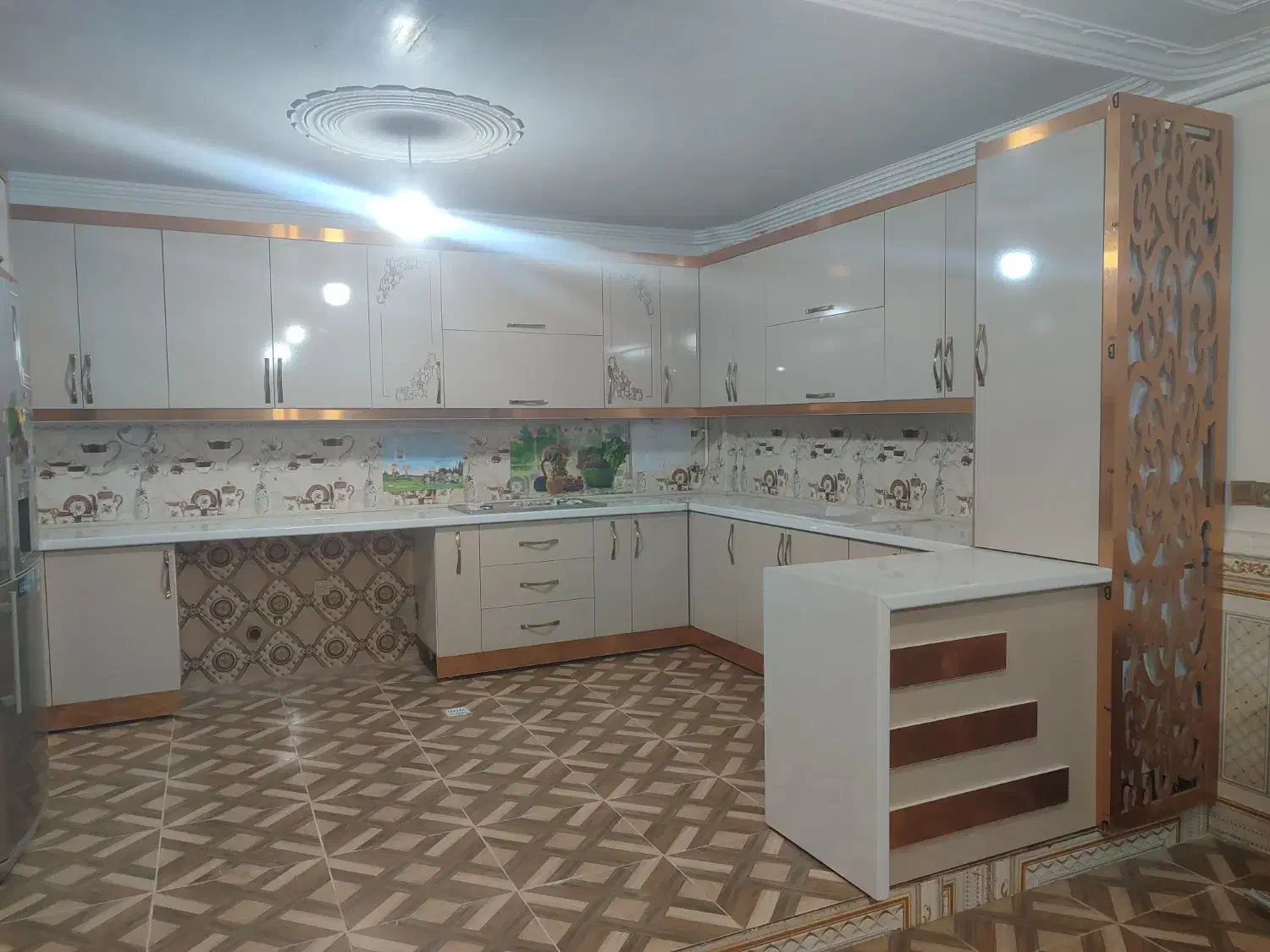 ساخت ک م د... کابی نت|مصالح و تجهیزات ساختمان|ایرانشهر, |دیوار