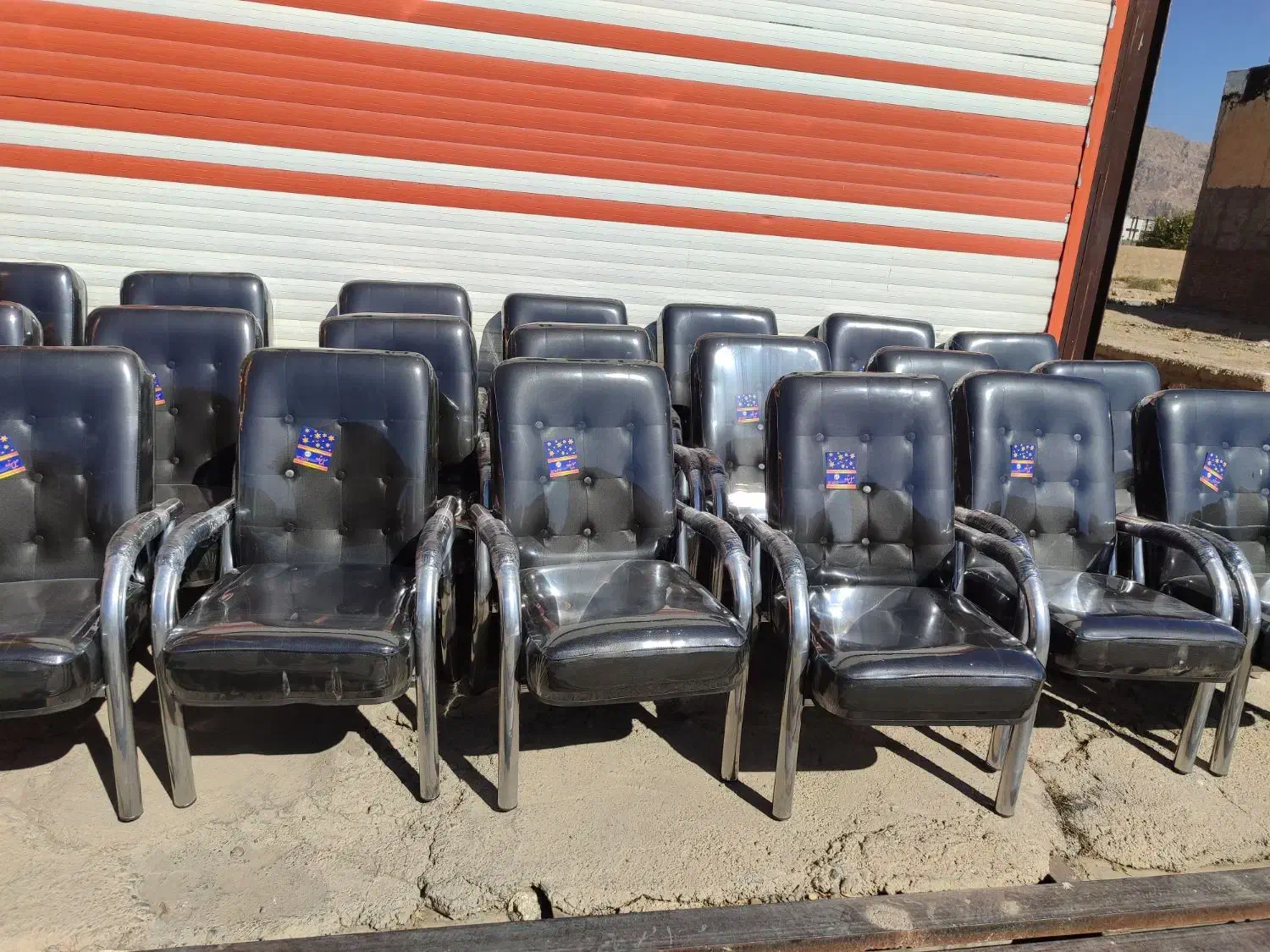 صندلی|صندلی و نیمکت|خرم‌آباد, |دیوار