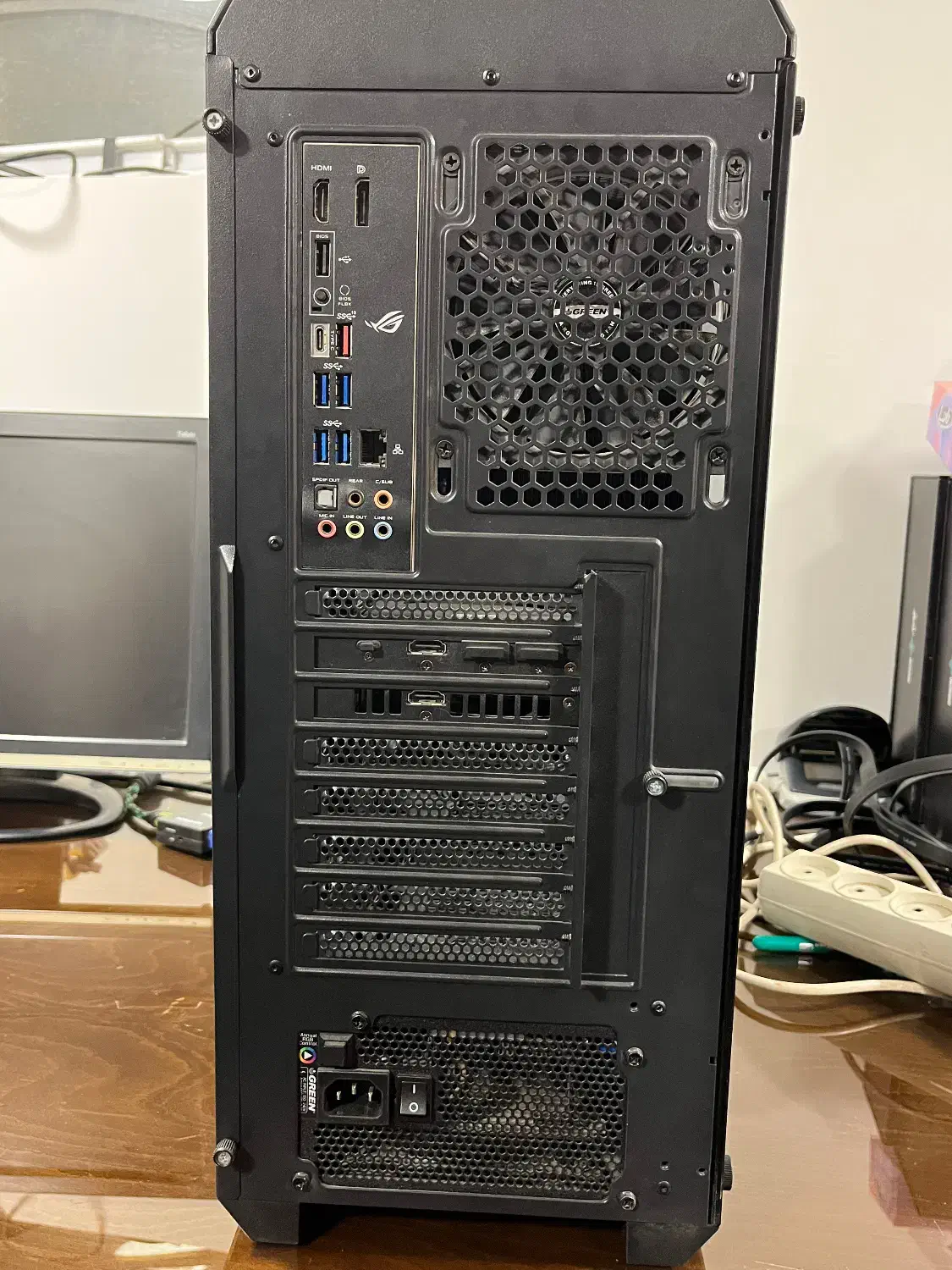 فروش سیستم گیمینگ و رندرینگ|رایانه رومیزی|تهران, شهرآرا|دیوار