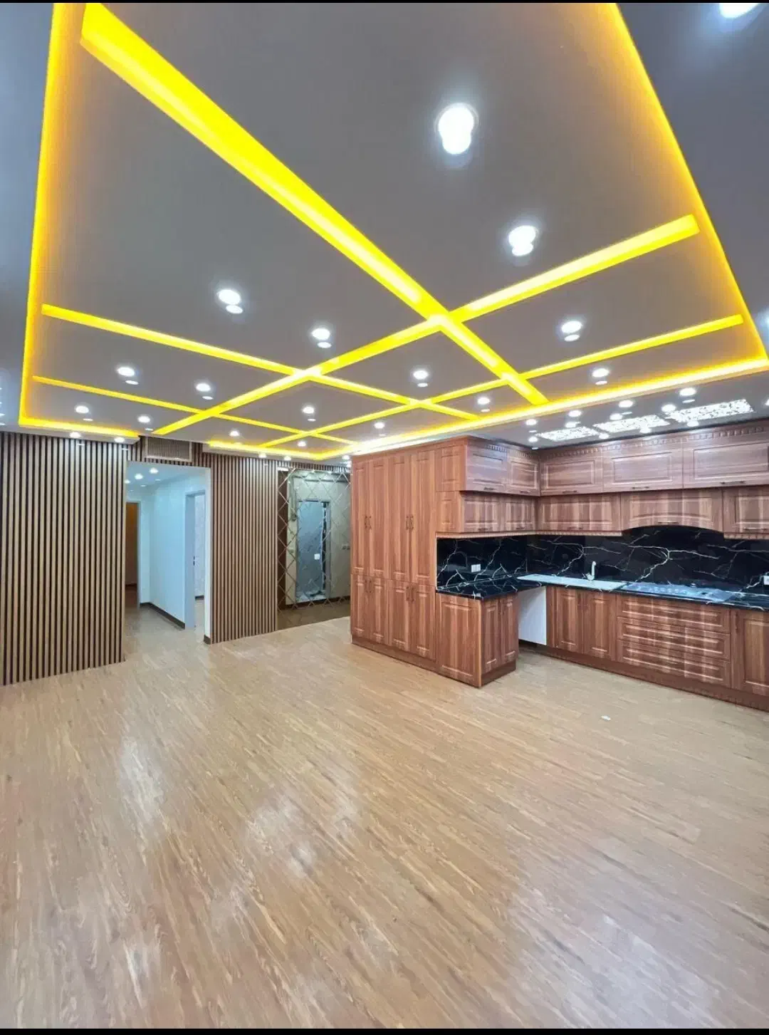 پرندآپارتمان102 دوخواب حیاط دار لوکس وام تسویه|فروش آپارتمان|پرند, فاز ۵|دیوار