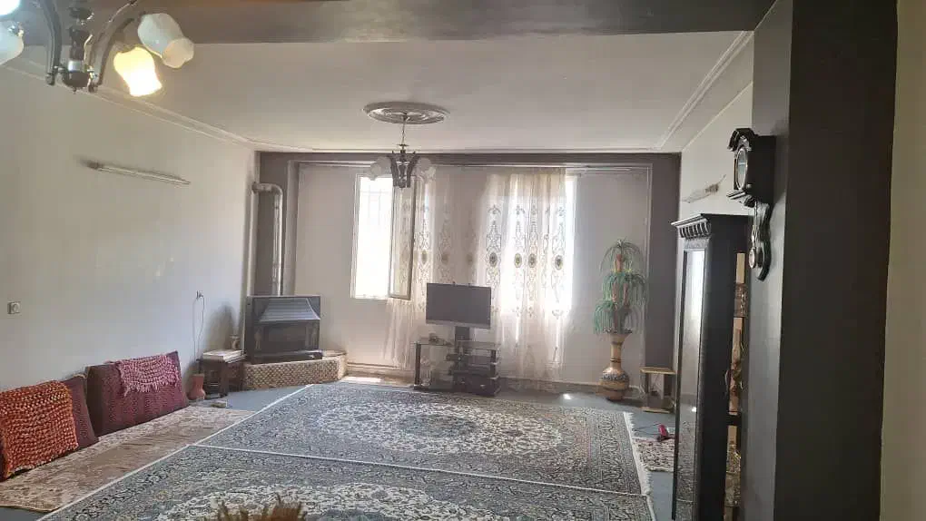 واحد125متری 2خوابه طبقه اول پارکینگ وانباری|فروش آپارتمان|کرج, شهرک امام رضا (ع)|دیوار