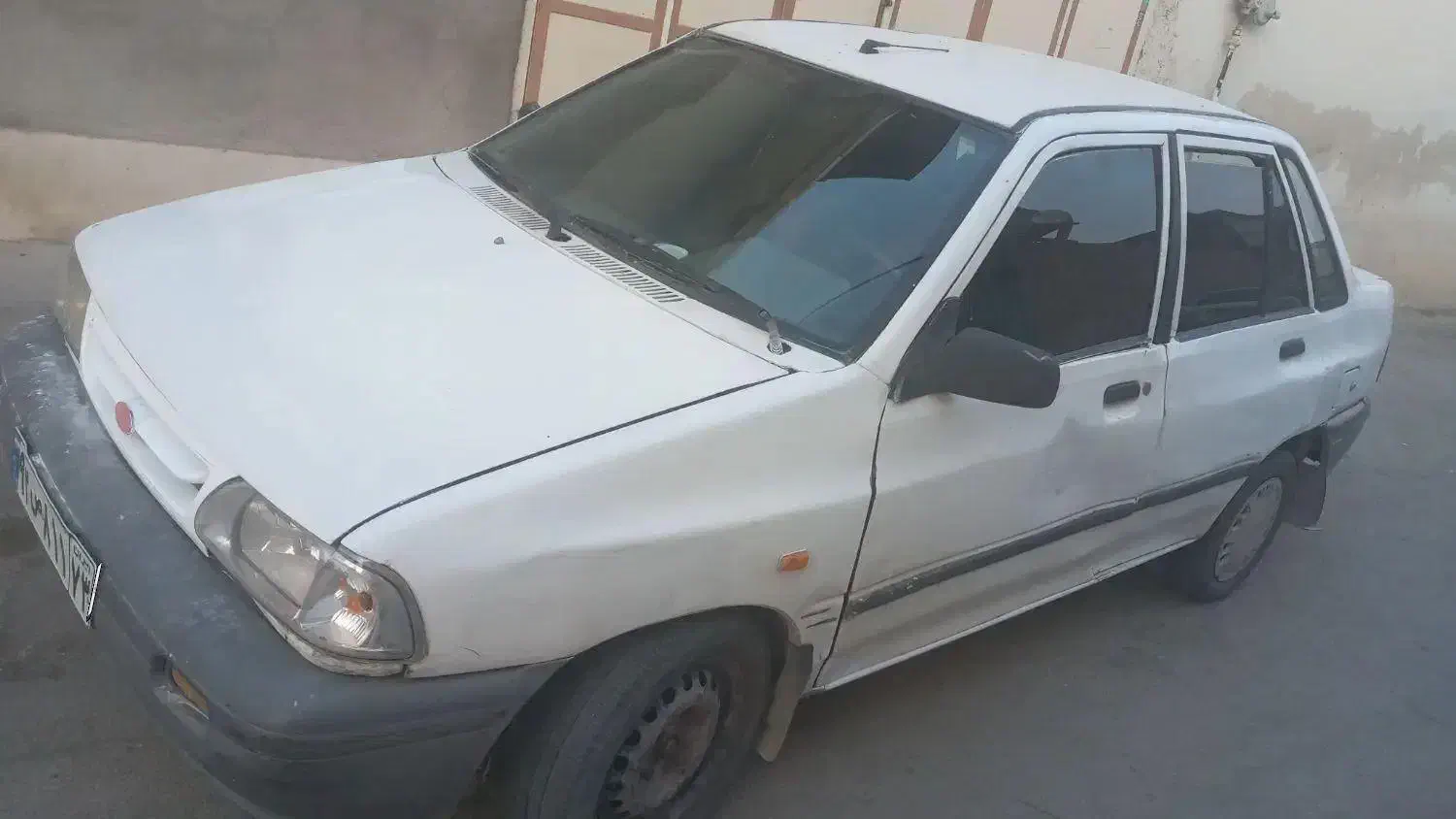 پراید ۸۲ سفید|خودرو سواری و وانت|کازرون, |دیوار