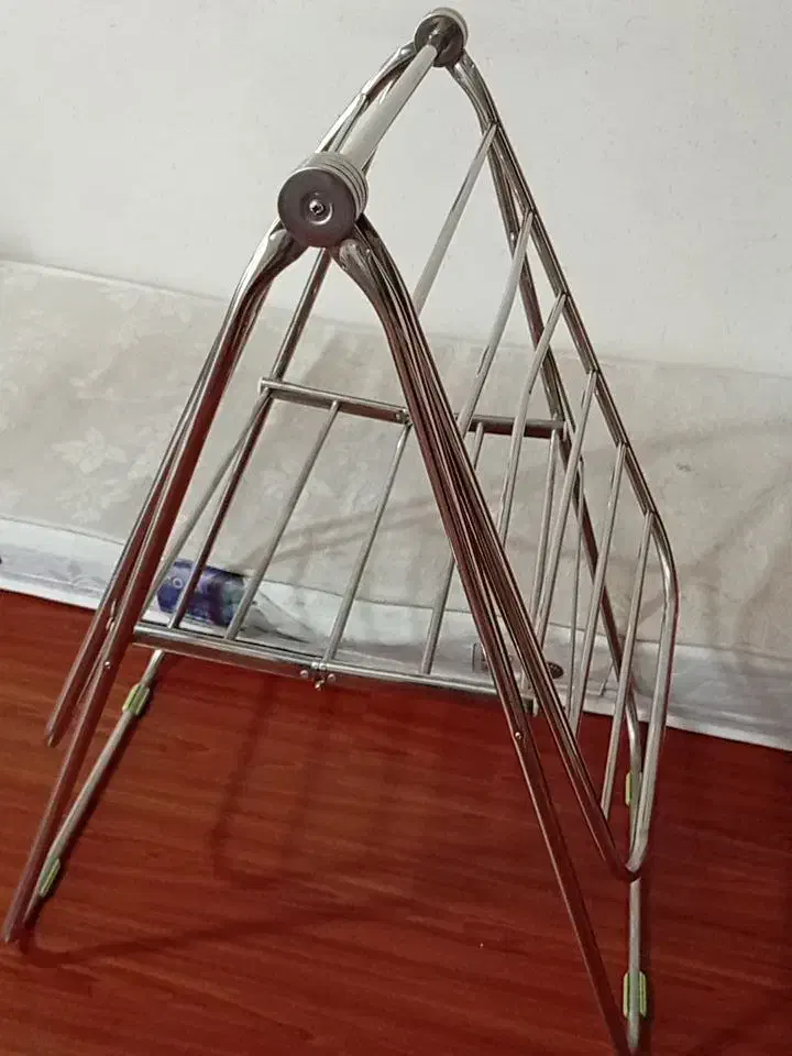 میله لباس|بندرخت و رخت‌آویز|ارومیه, |دیوار