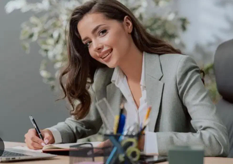 استخدام منشی در ارایشگاه|استخدام درمانی، زیبایی، بهداشتی|جیرفت, |دیوار