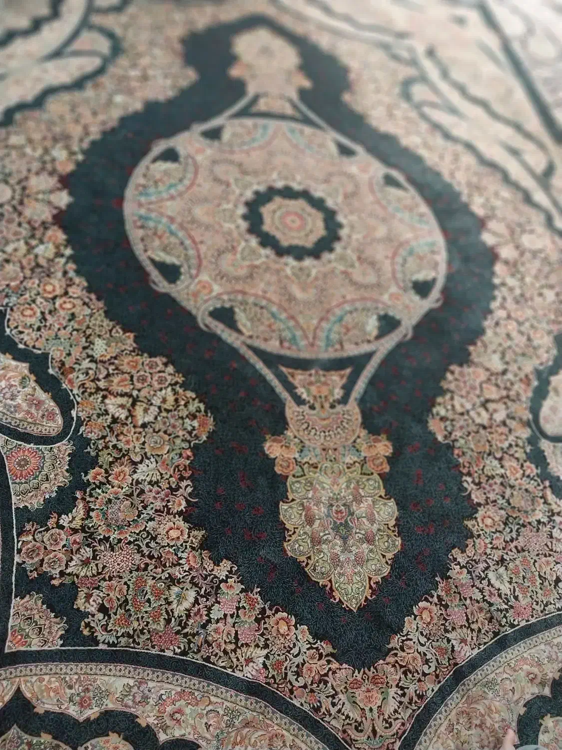 فرش۹|فرش|نظرآباد, شهرک سید جمال الدین|دیوار