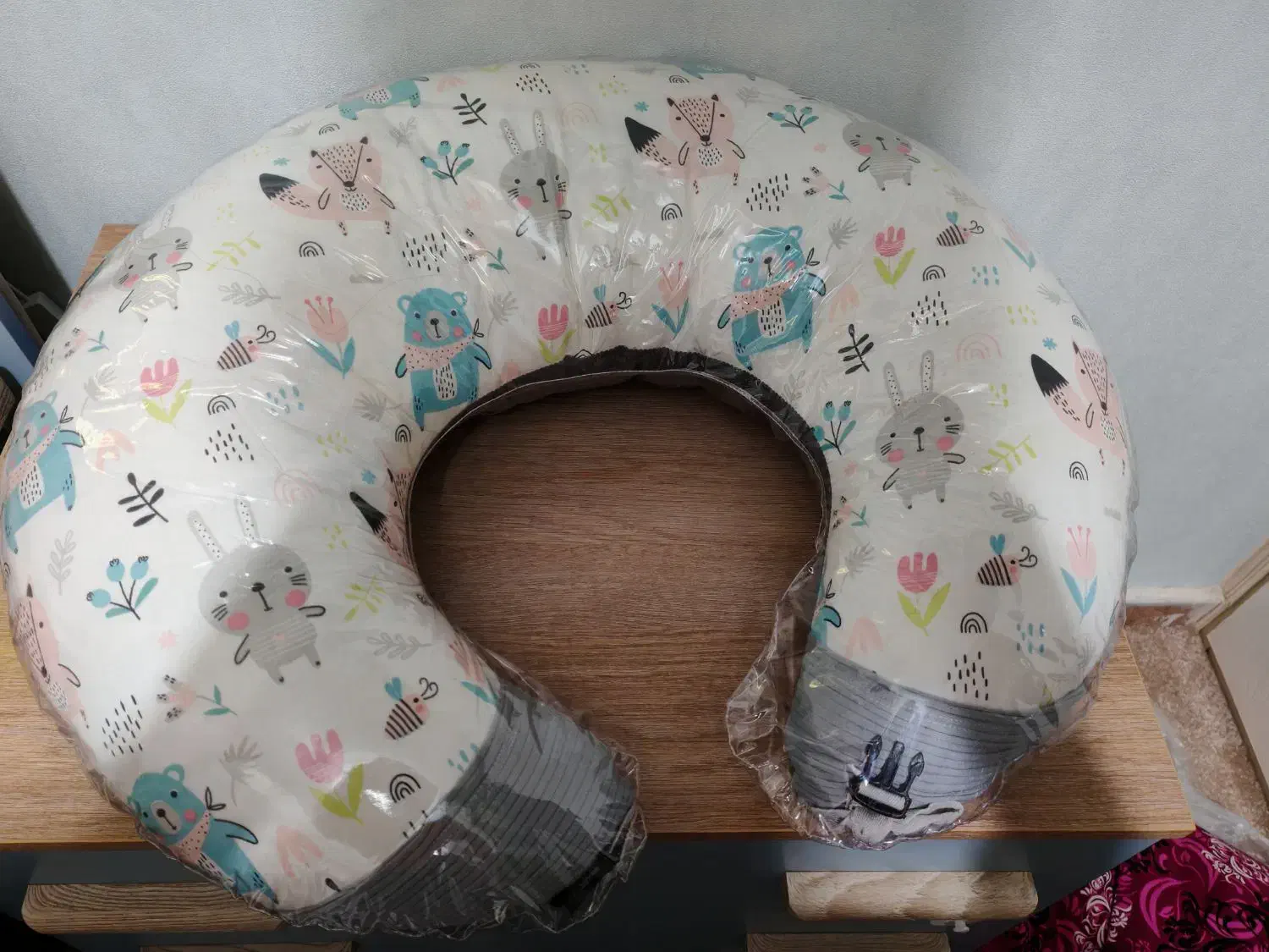 بالش شیردهی C شکل|اسباب و اثاث بچه|تهران, نیروی دریایی|دیوار