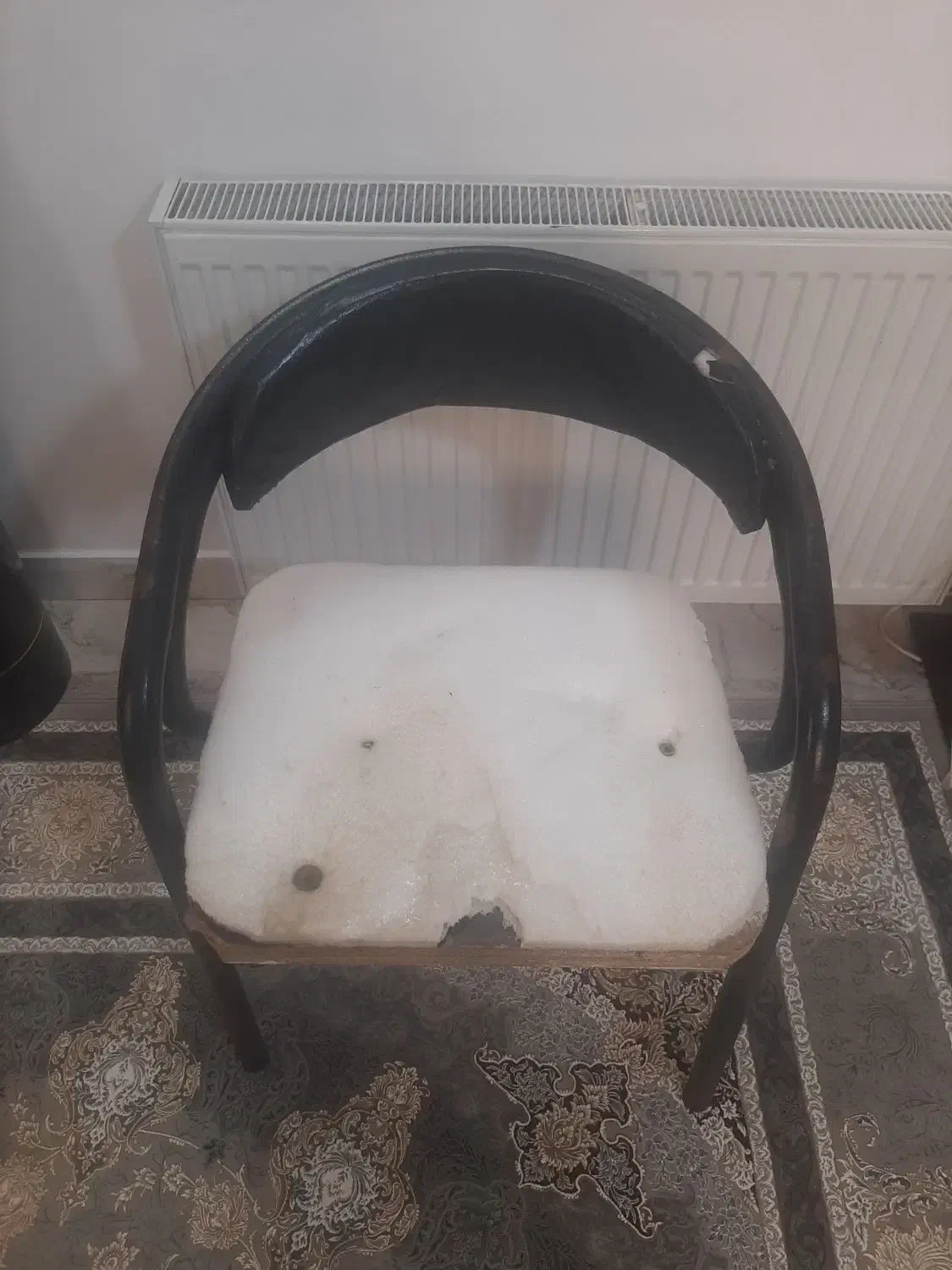 صندلی|صندلی و نیمکت|لنگرود, |دیوار