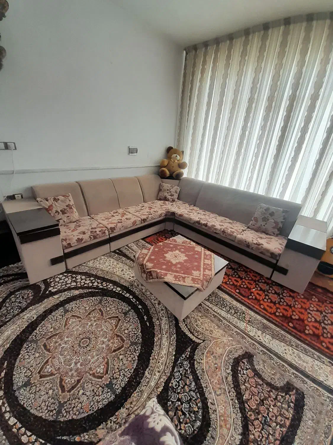 مبلمان درحدنو سالم دست ساز|مبلمان خانگی و میز عسلی|دشتابی, |دیوار