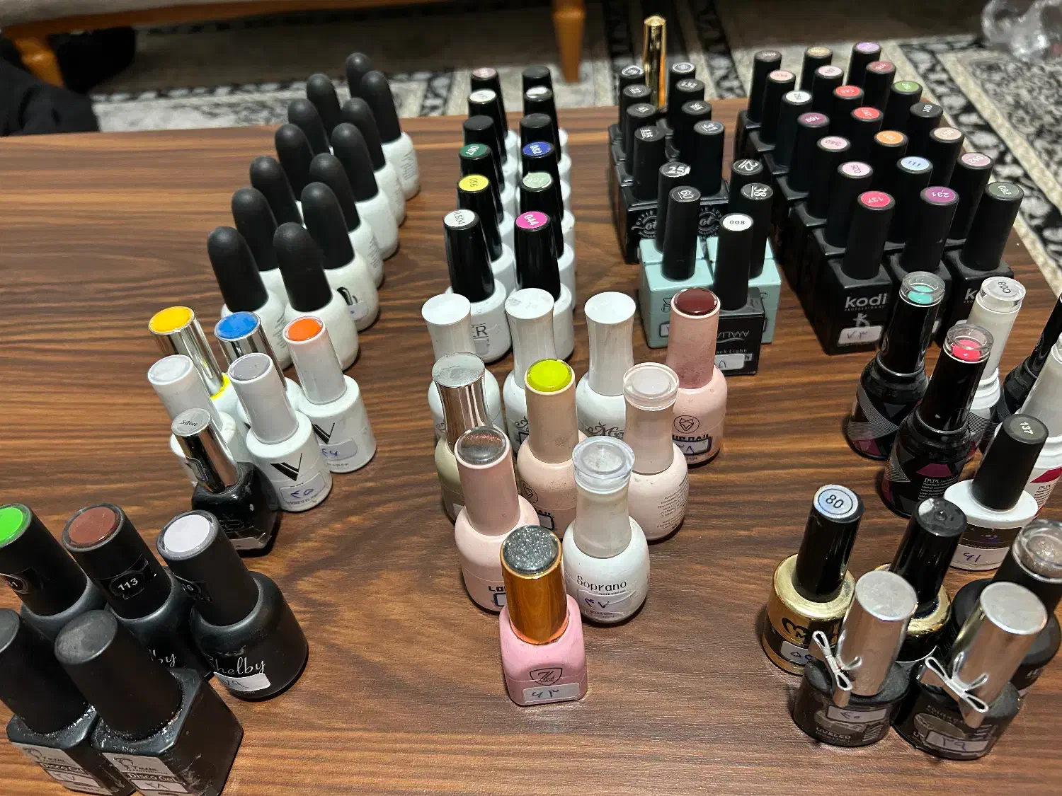 لاکژل ناخن کاری|آرایشگاه و سالن‌های زیبایی|یزد, |دیوار