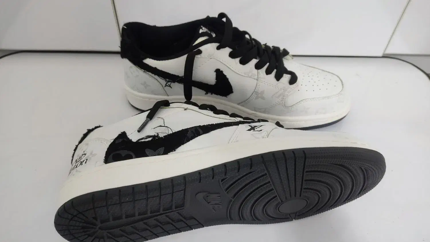 کفش نایک تراویس ‌نو|کیف، کفش، کمربند|دهگلان, |دیوار