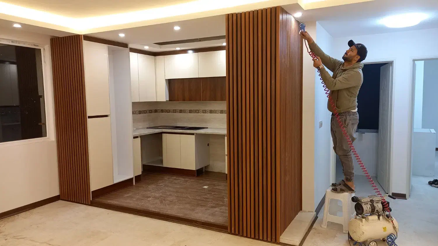 نصاب کابینت‌و کمدیواری.نصاب شیرآلات.نصاب درب اتاقی|خدمات پیشه و مهارت|هشتگرد, شهرک ولیعصر (مصلی)|دیوار