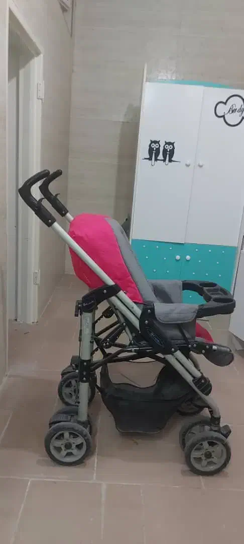 به علت جابه جایی فروش فوری|کالسکه و لوازم جانبی|یزد, |دیوار