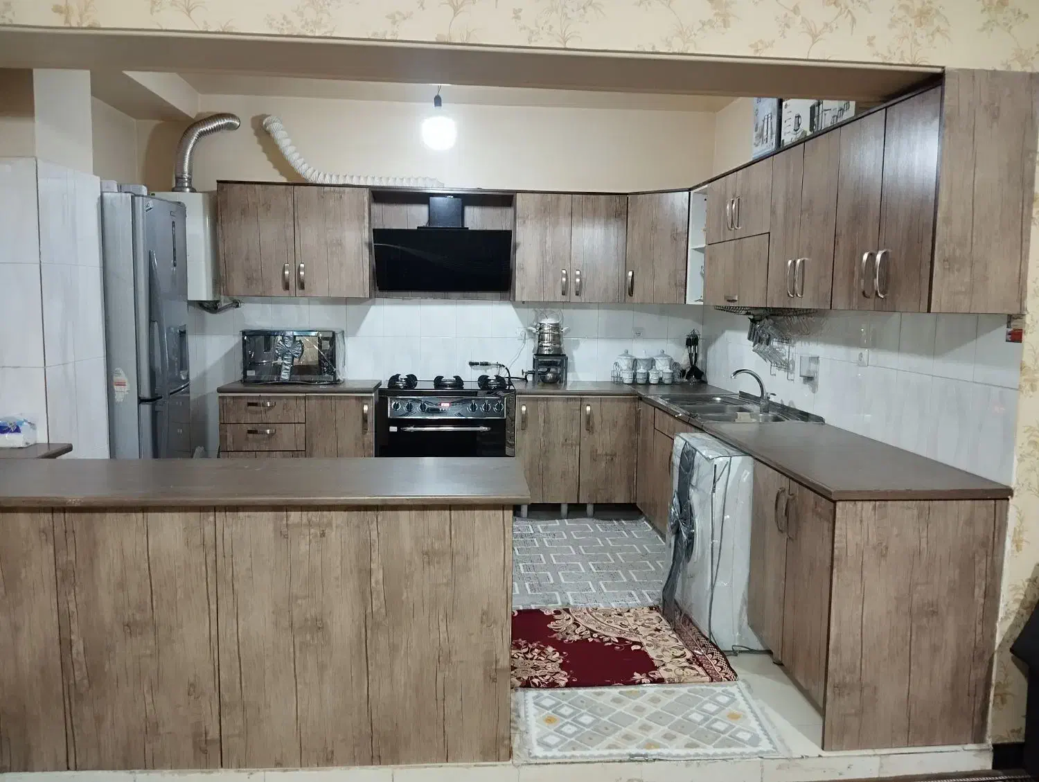 88متر طبقه اول / سند تک برگ / کاسبی|فروش آپارتمان|محمدشهر, سیدآباد|دیوار