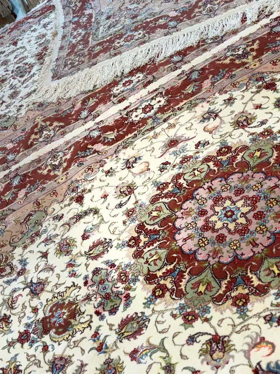 جفت ۶متری اصل تبریز|فرش|کرج, کوی امامیه|دیوار