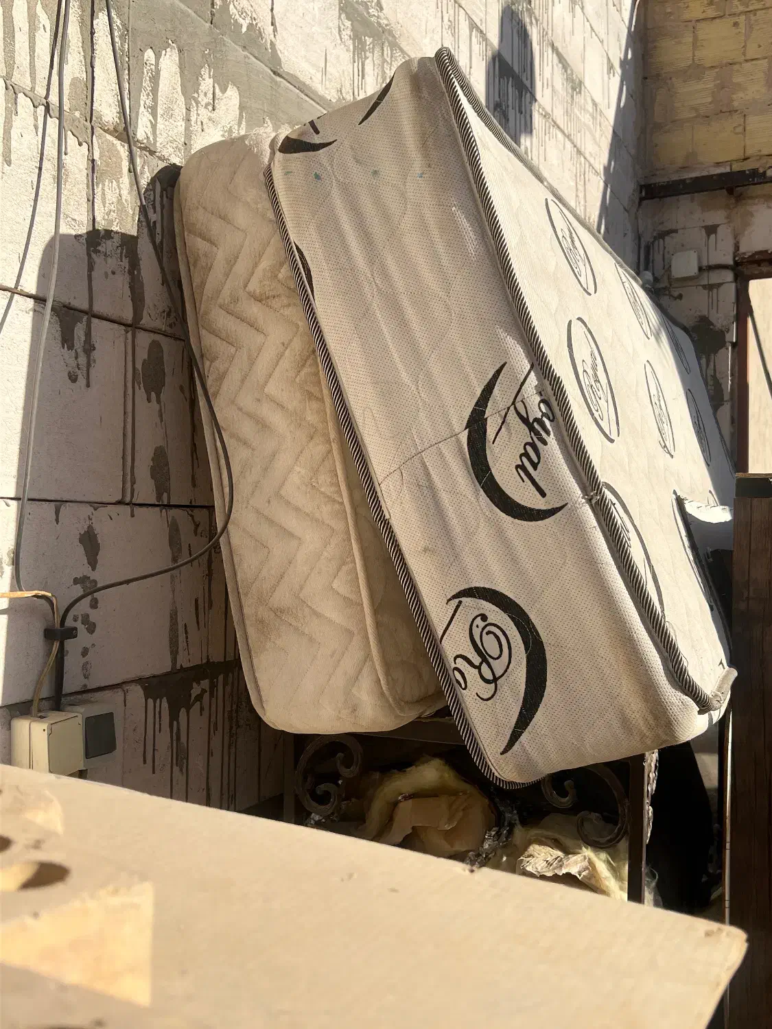 تشک تخت یکنفره|تشک تختخواب|قم, بنیاد|دیوار