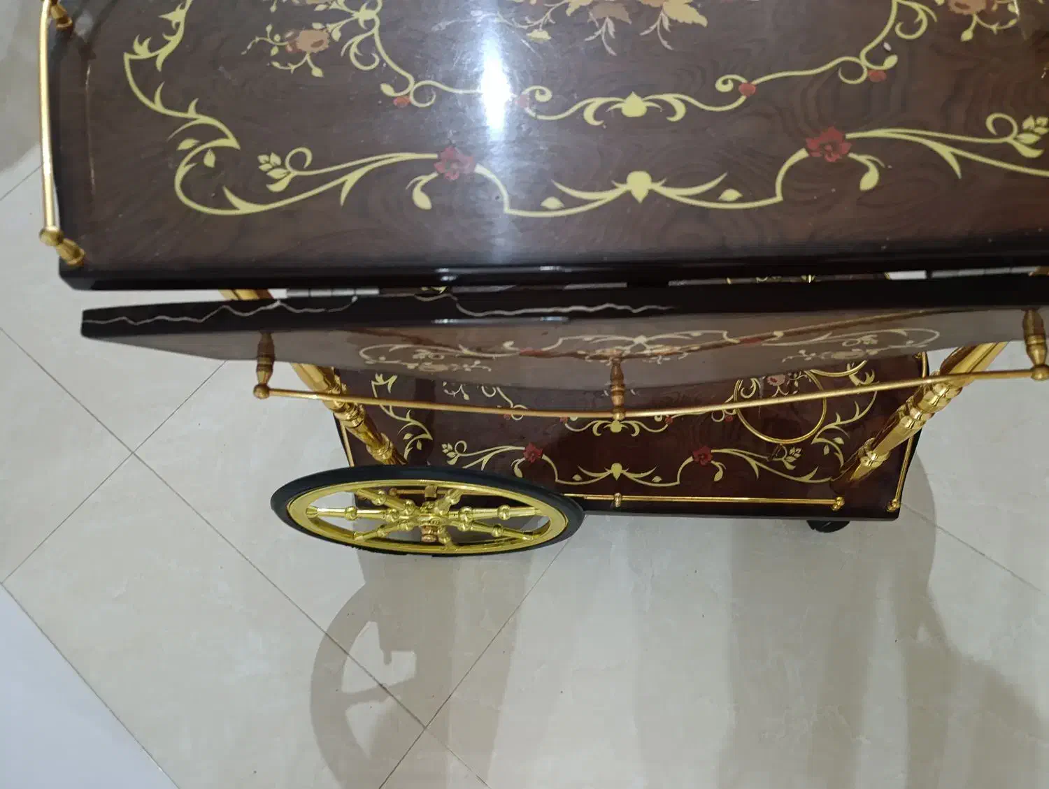 میز پذیرایی|بوفه، ویترین، کنسول|اهواز, شهرک دانشگاه|دیوار