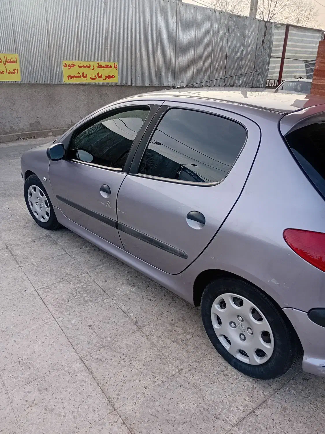 پژو۲۰۶ تیپ ۳|خودرو سواری و وانت|رشت, حمیدیان|دیوار