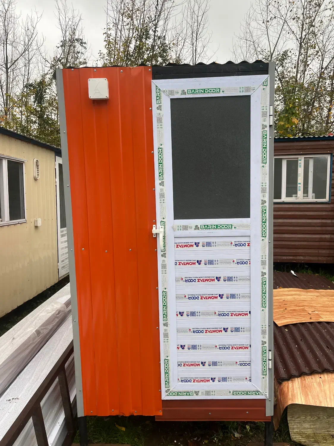 کانتیر و کانکس سراوان|مصالح و تجهیزات ساختمان|رشت, بازار|دیوار