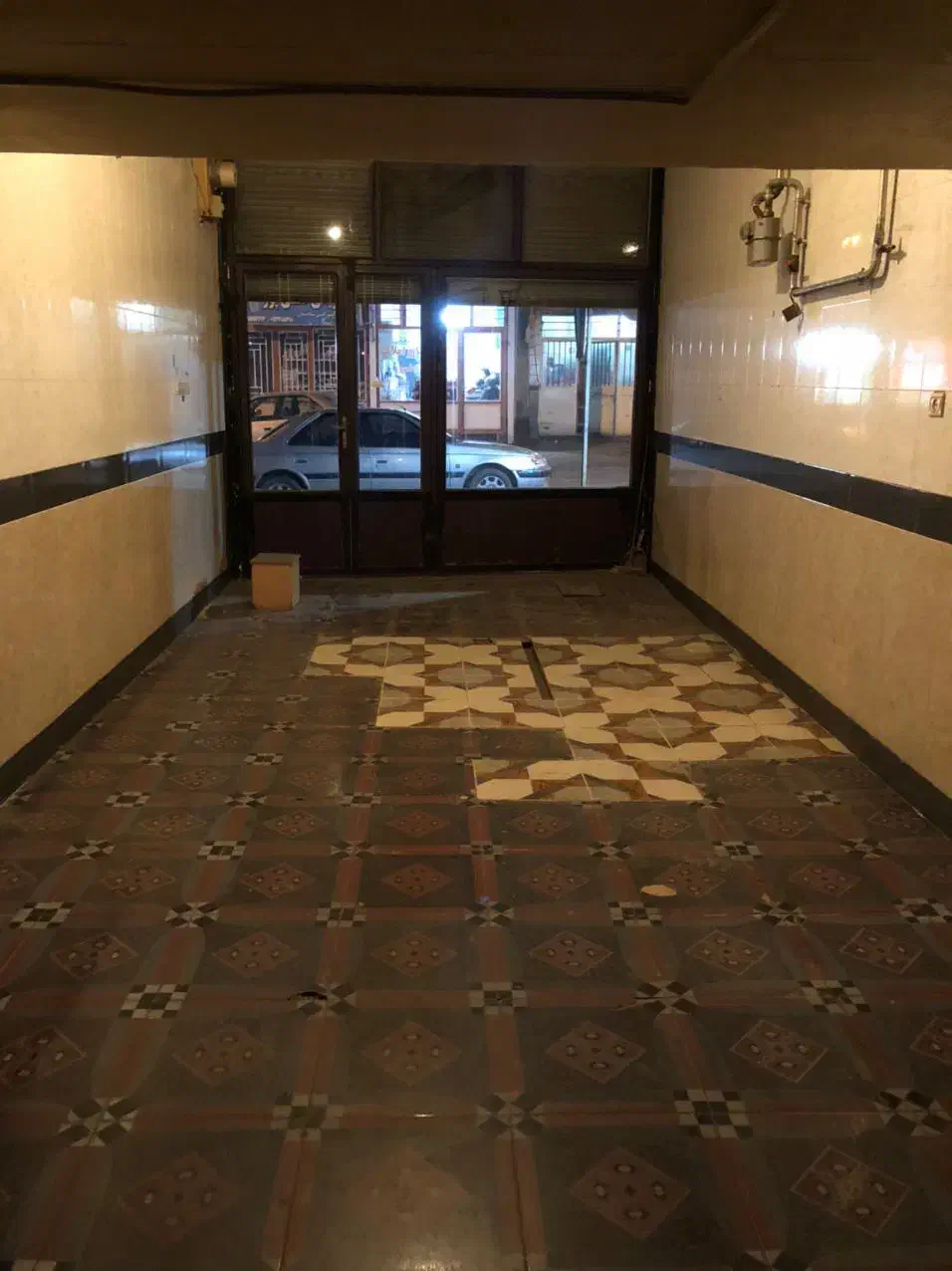 معاوضه مغازه فلکه مادر اول سربازخانه۳۵مترسندتک برگ|فروش مغازه و غرفه|اهر, |دیوار