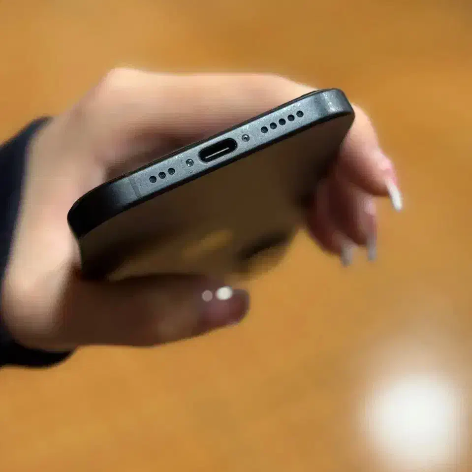 ایفون ۱۶ نرمال|موبایل|خرم‌آباد, |دیوار