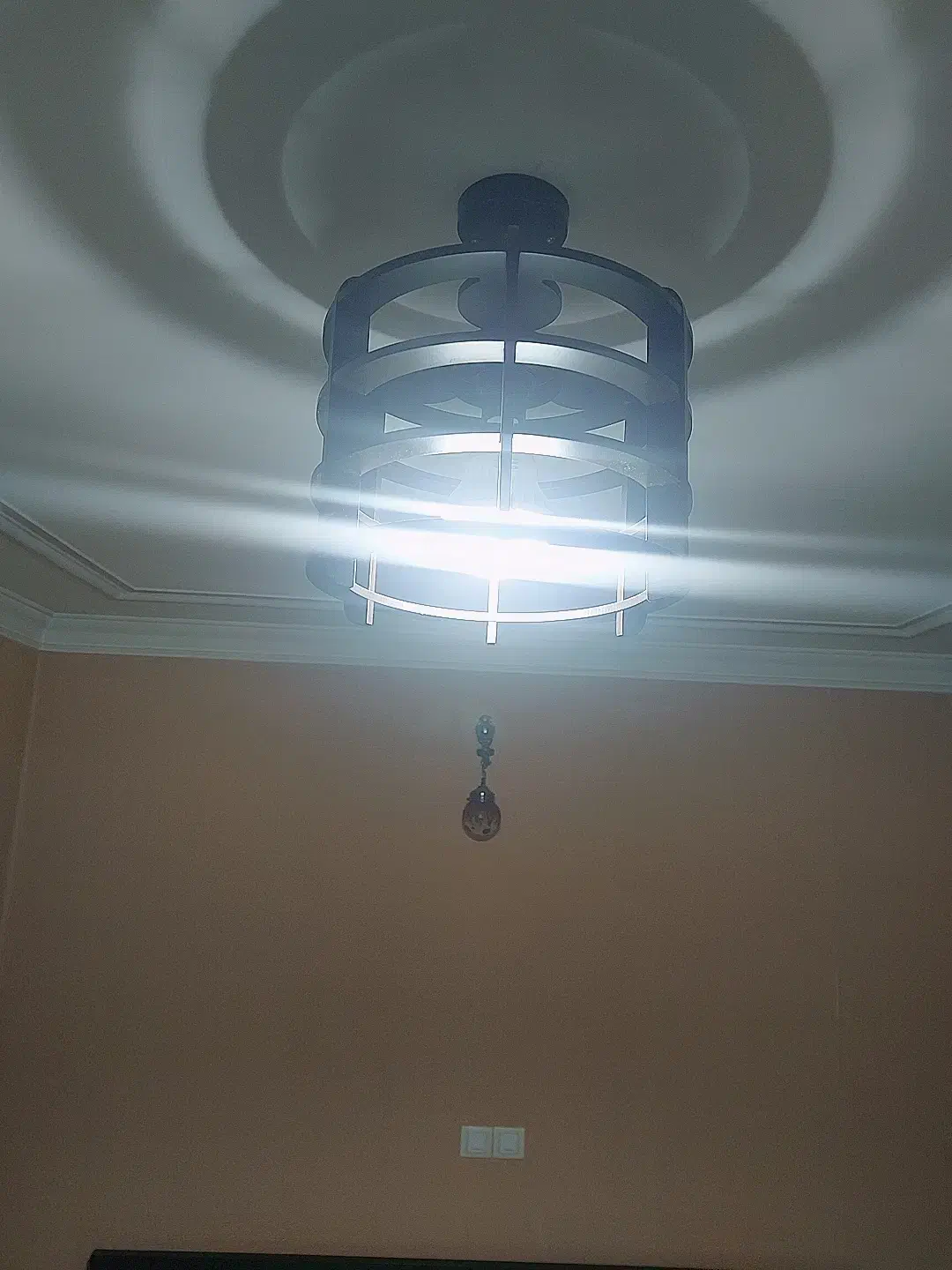 لوستر کریستالی سقفی و چوبی|لوستر و چراغ آویز|همدان, |دیوار