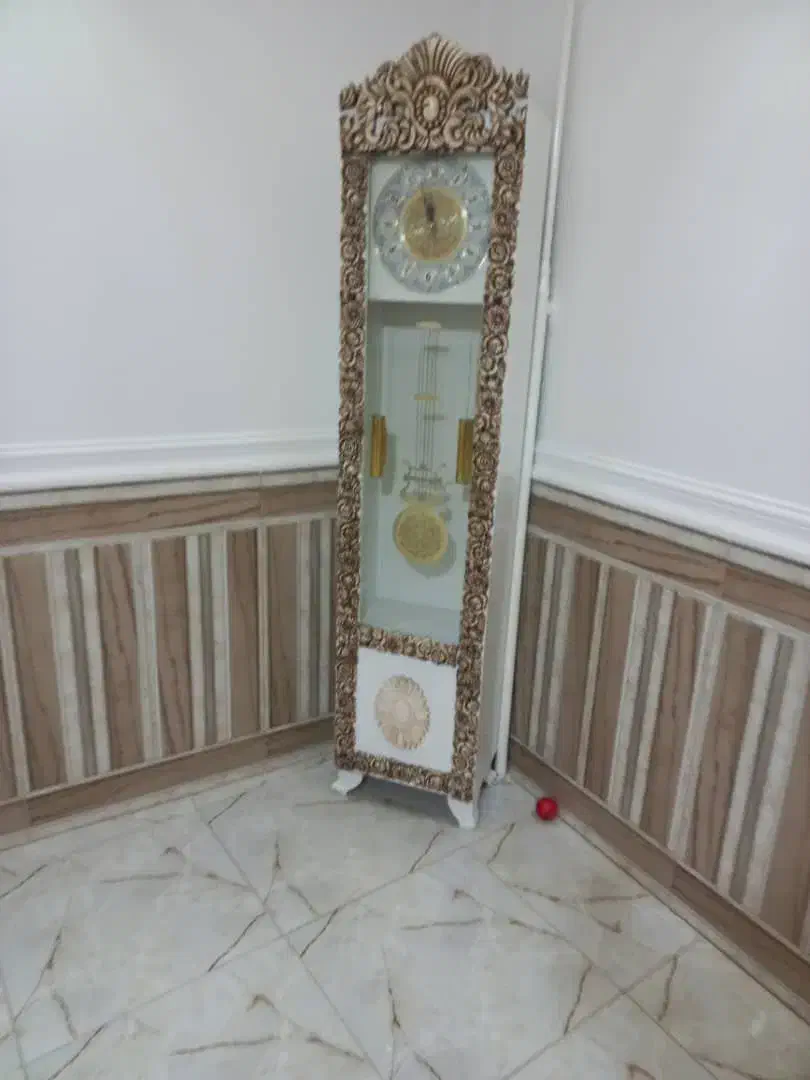 ساعت ایستاده|ساعت دیواری و تزئینی|لالجین, |دیوار