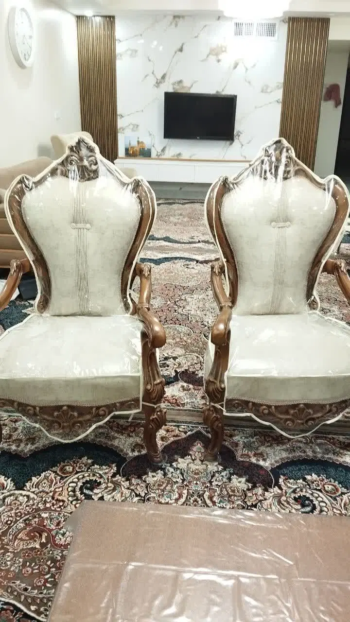 ..کاور|مبلمان خانگی و میز عسلی|همدان, |دیوار