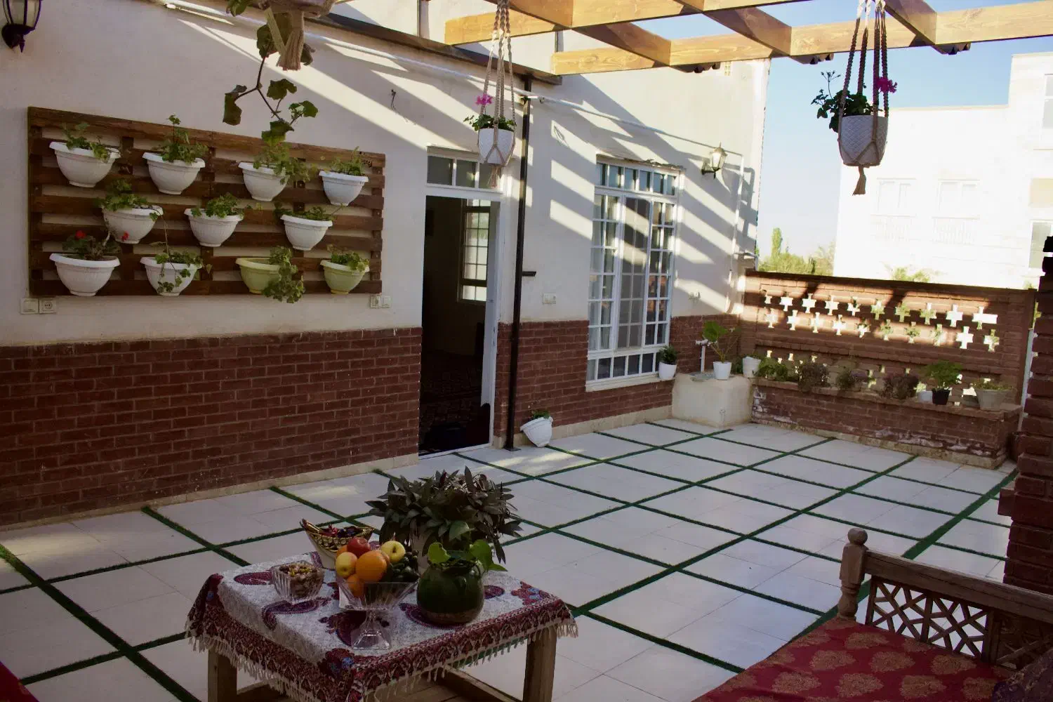 خانه مسافر عارف بسطامی|اجارهٔ کوتاه‌مدت آپارتمان و سوئیت|بسطام, |دیوار