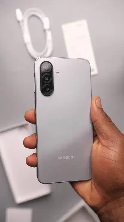 Samsung A17 128/4 خرید قسطی بدون چک|موبایل|اصفهان, گلزار|دیوار