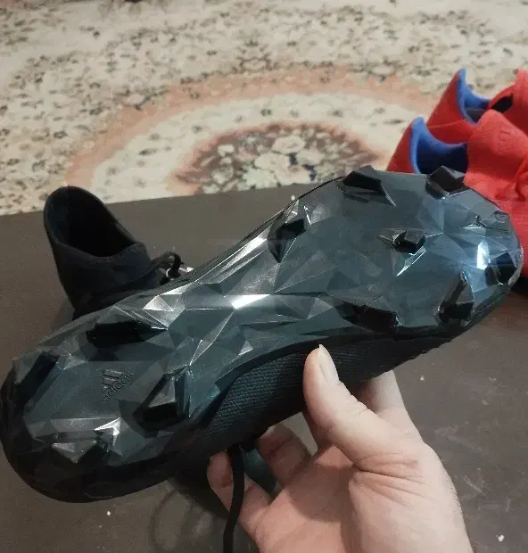 2 جفت کتونی ADIDAS میخی|کیف، کفش، کمربند|سلمان‌شهر, |دیوار