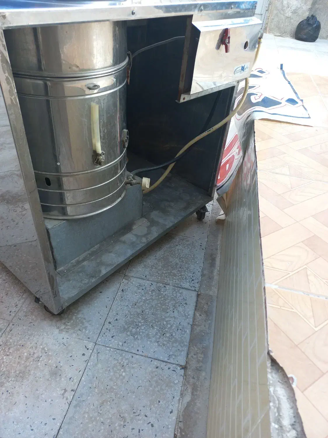 ذرت مکزیکی|کافی‌شاپ و رستوران|وراوی, |دیوار