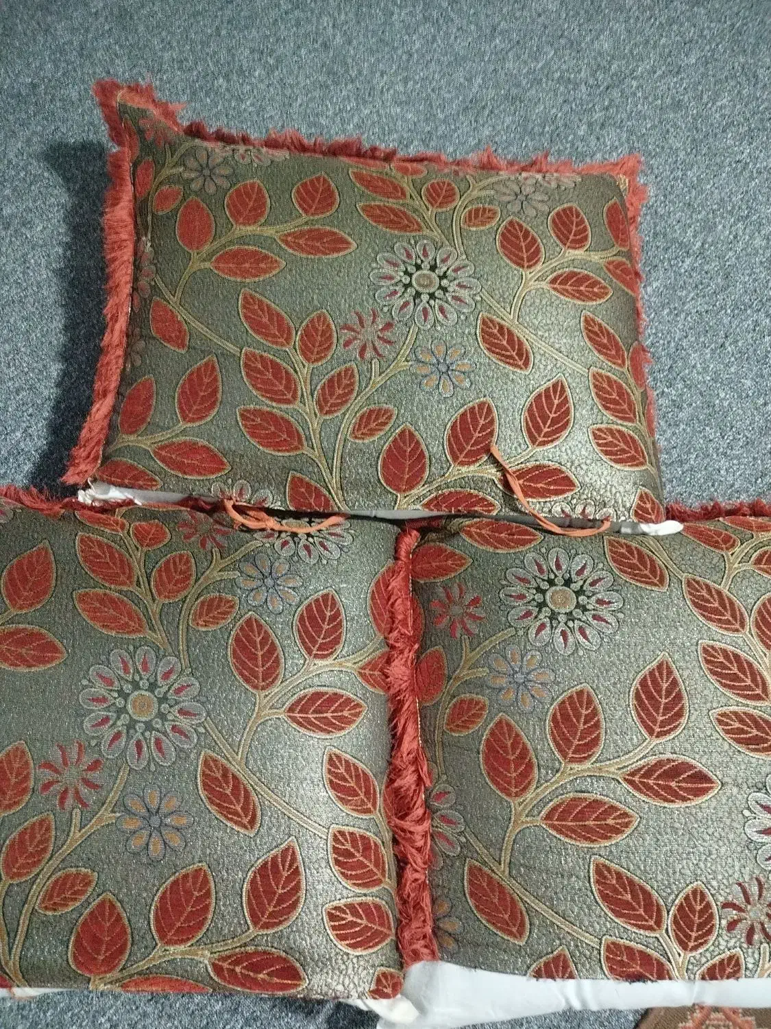 سه عدد پشتی|پشتی|قشم, |دیوار