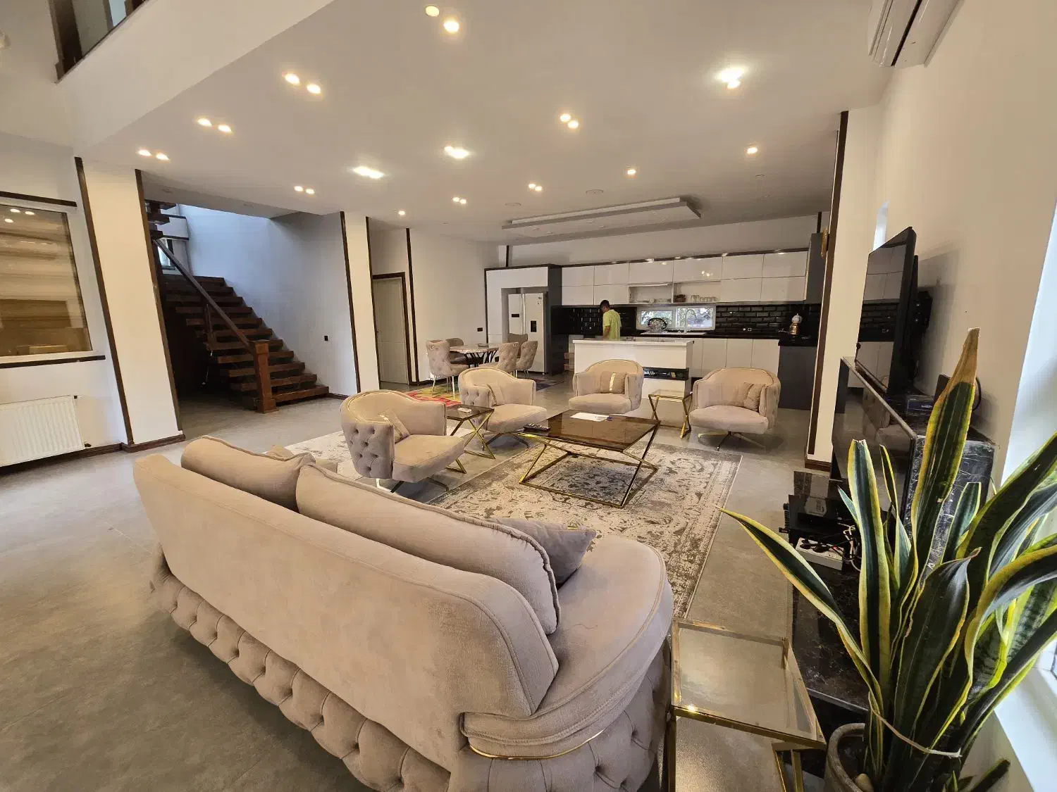 +ویلامدرن4خواب تریبلکس استخربیلیاردسیستم متل|اجارهٔ کوتاه‌مدت ویلا و باغ|سلمان‌شهر, |دیوار