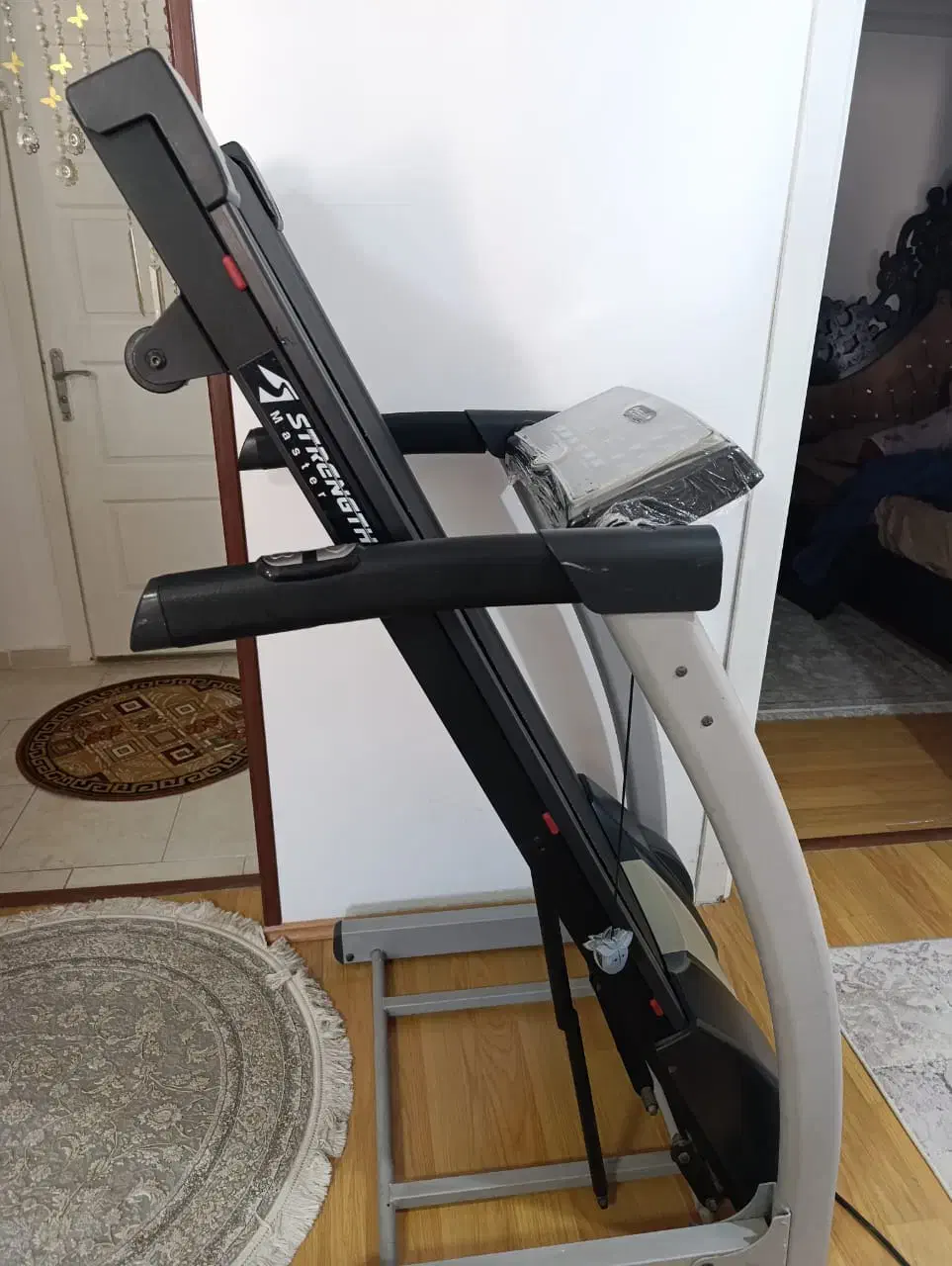 تردمیل ۵کاره|تجهیزات ورزشی|پرند, فاز ۵|دیوار