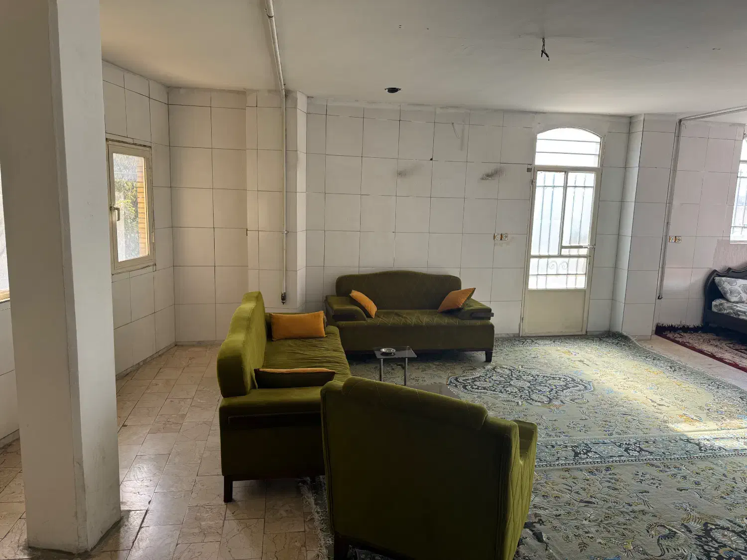 اجاره خونه مجردی و خانواده ساعتی و روزانه500تومان|اجارهٔ کوتاه‌مدت آپارتمان و سوئیت|اصفهان, دوطفلان|دیوار