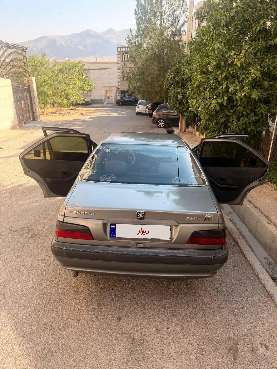 پارس|خودرو سواری و وانت|داراب, |دیوار