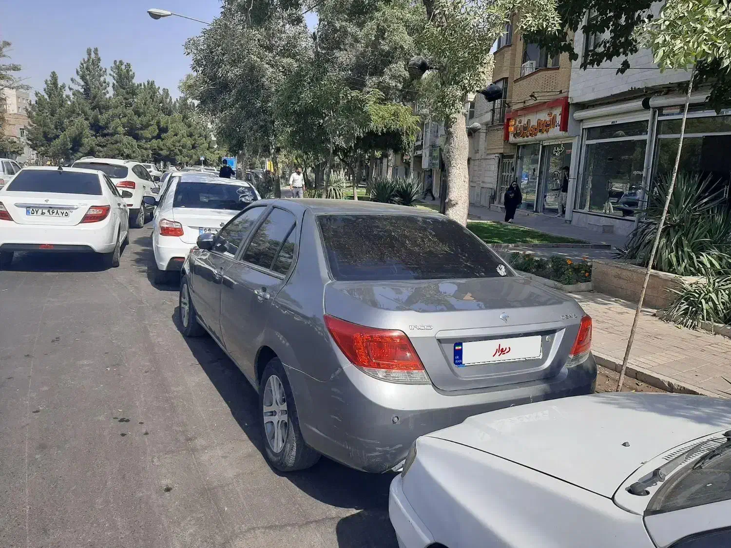 دنا|خودرو سواری و وانت|مشهد, رباط طرق|دیوار