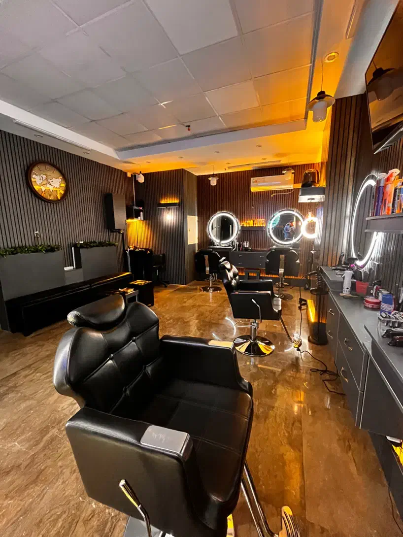 آرایشگر مردانه|استخدام درمانی، زیبایی، بهداشتی|تهران, سازمان برنامه شمالی|دیوار