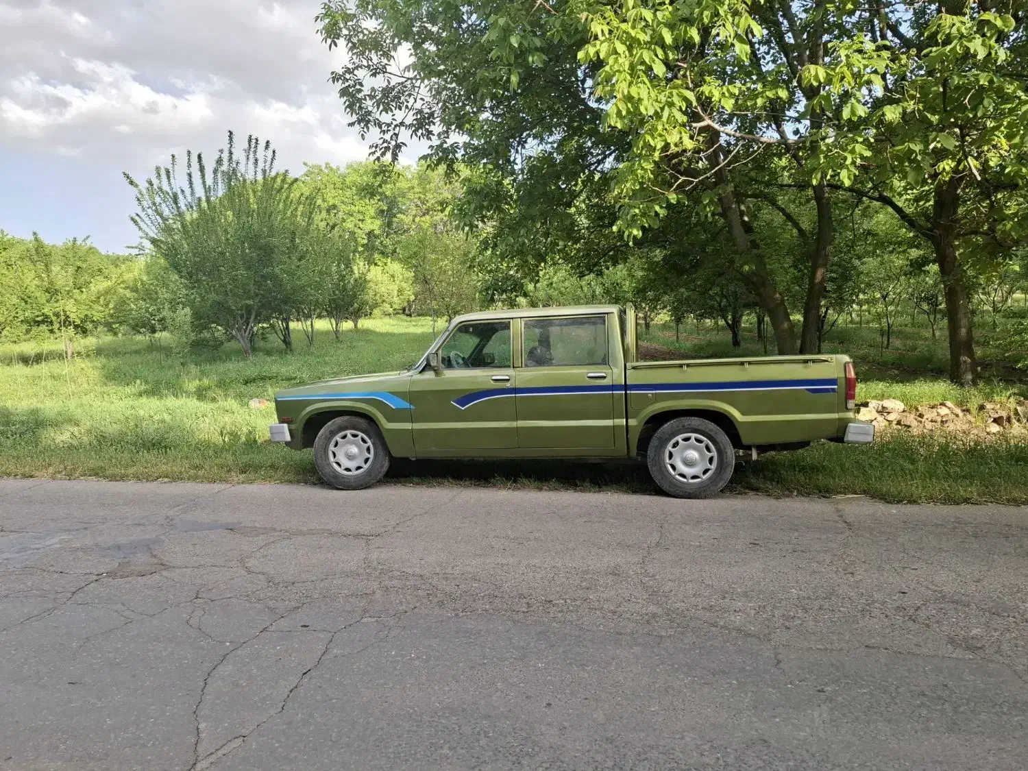 مزدا وانت دو کابین|خودرو سواری و وانت|نهاوند, |دیوار